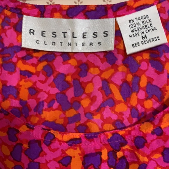 Beautiful Silk Blouse M - Picture 2 of 4